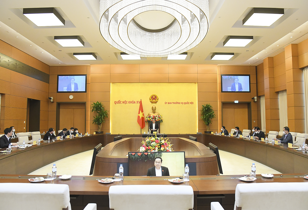 Phó Chủ tịch Thường trực Quốc hội Trần Thanh Mẫn chủ trì họp giao ban giữa Lãnh đạo Quốc hội và Thường trực các cơ quan của Quốc hội  